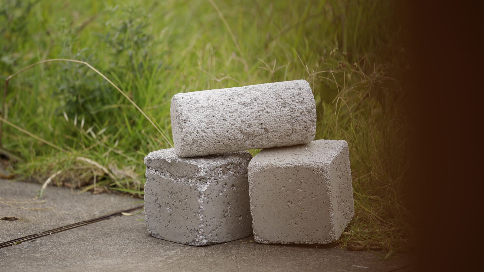 Lightweight concrete samples made using recycled EPS (2026)